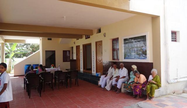 Time together on the verandah — TNG Senior Citizens Home, Coimbatore